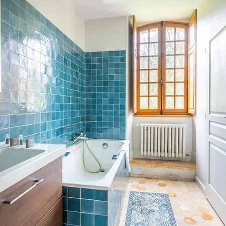 Сasa de vacaciones Magnifique Maison Avec Piscine