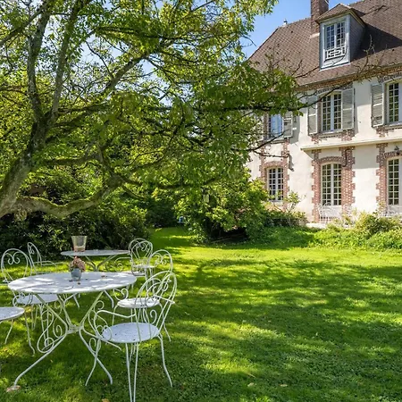 Magnifique Maison Avec Piscine Hébergement de vacances