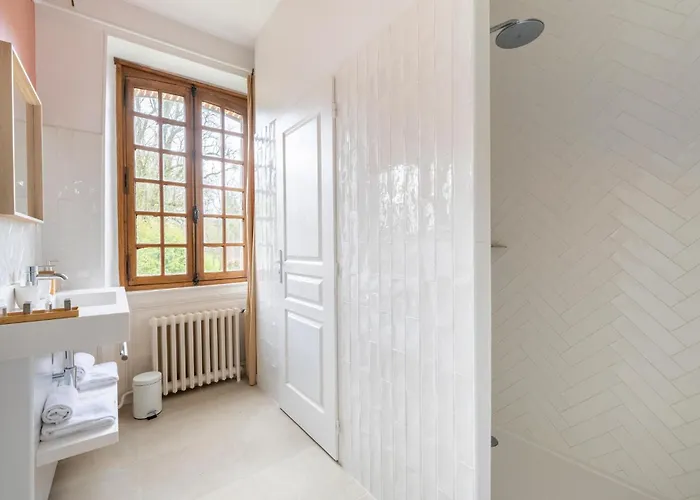 Magnifique Maison Avec Piscine Dom wakacyjny