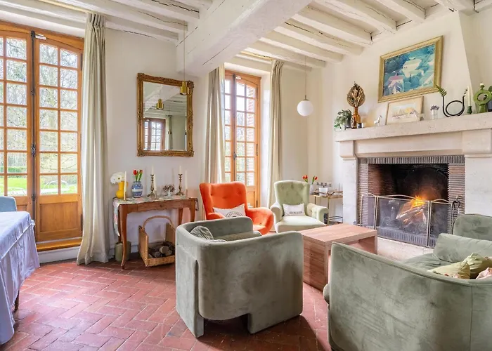 Magnifique Maison Avec Piscine Dom wakacyjny