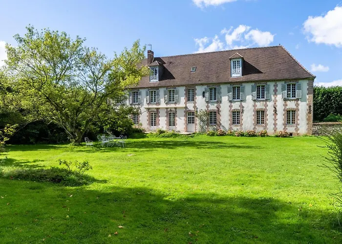 Magnifique Maison Avec Piscine Dom wakacyjny Villotran